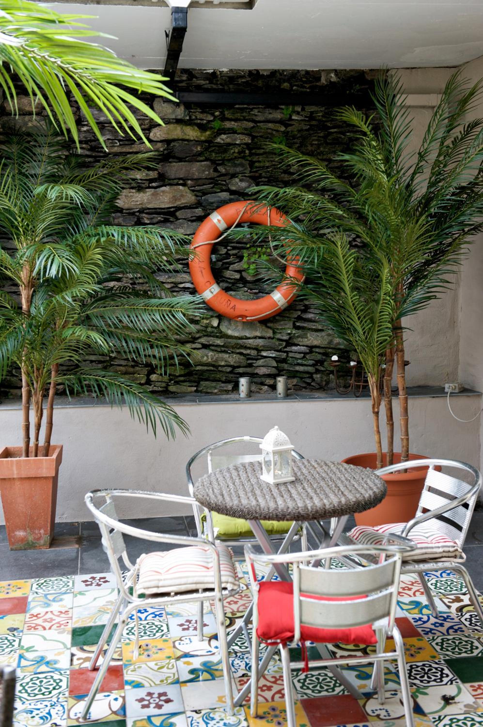 Quinlan & Cooke Boutique Townhouse 3/27