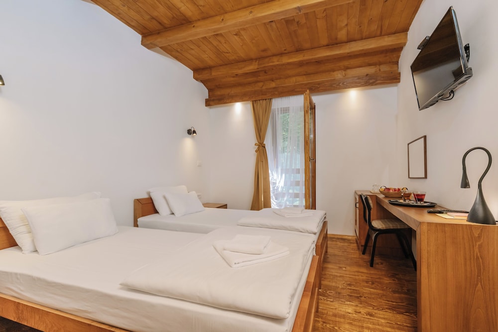 Hotel Porto Tara 6/60
