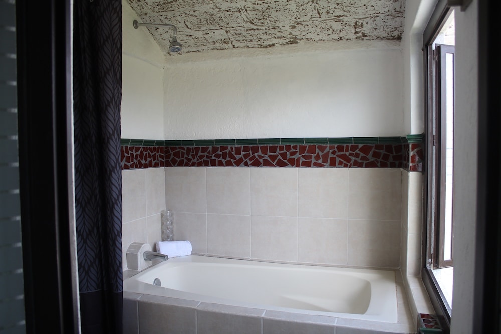 Hotel Casa Blanca San Miguel 48/50