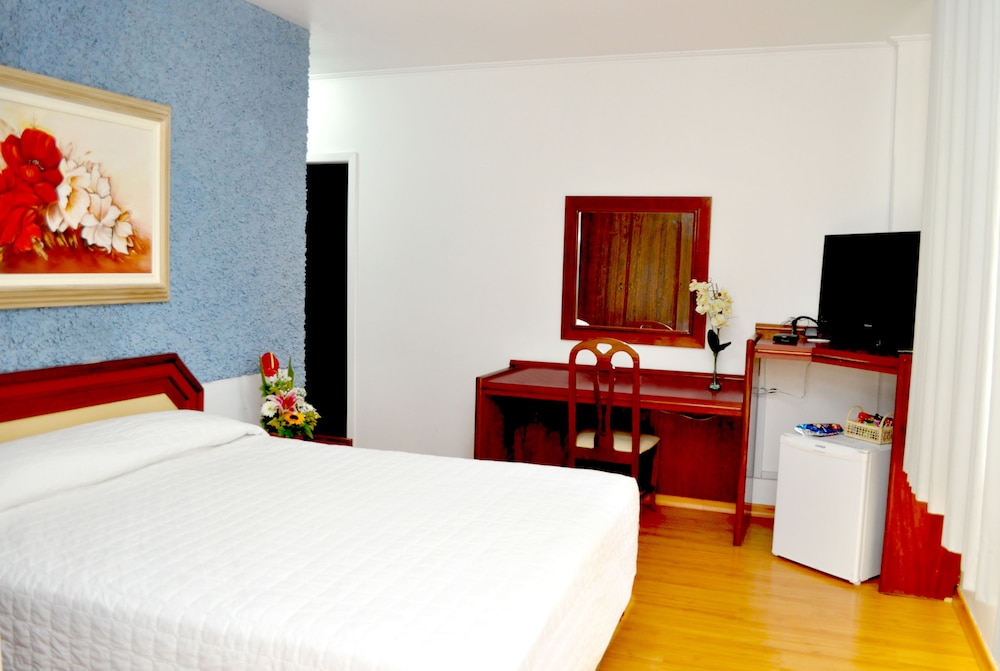 Caravelle Palace Hotel 10/40