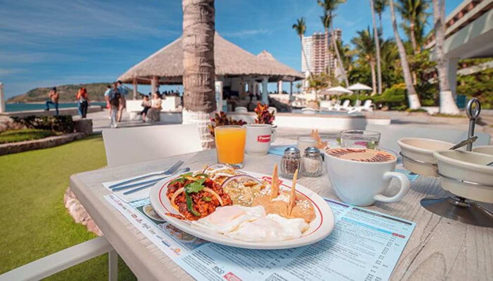 The Palms Resort of Mazatlan 49/67