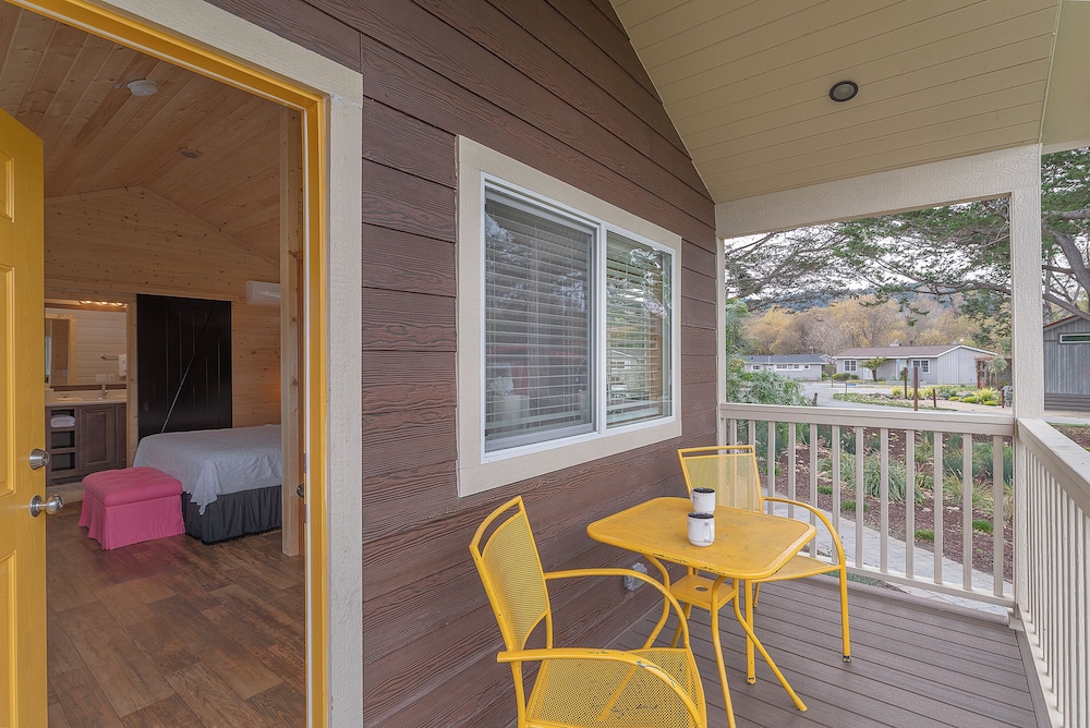 Carmel River Inn 45/62