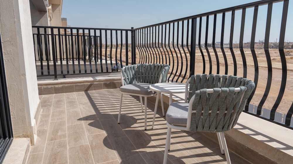 فندق روزا جراند(Rosa Grand Hotel) 47/53