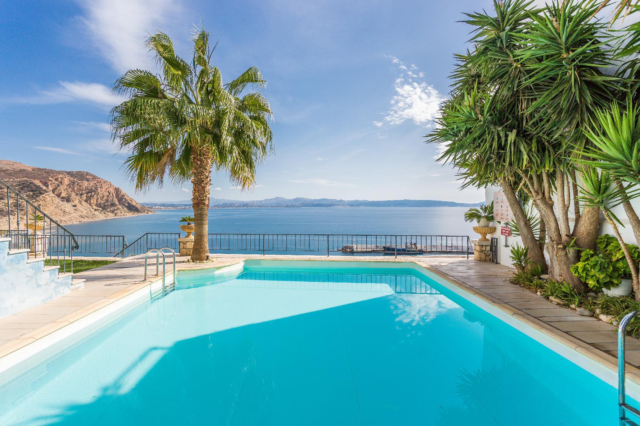 Suite, Sea View