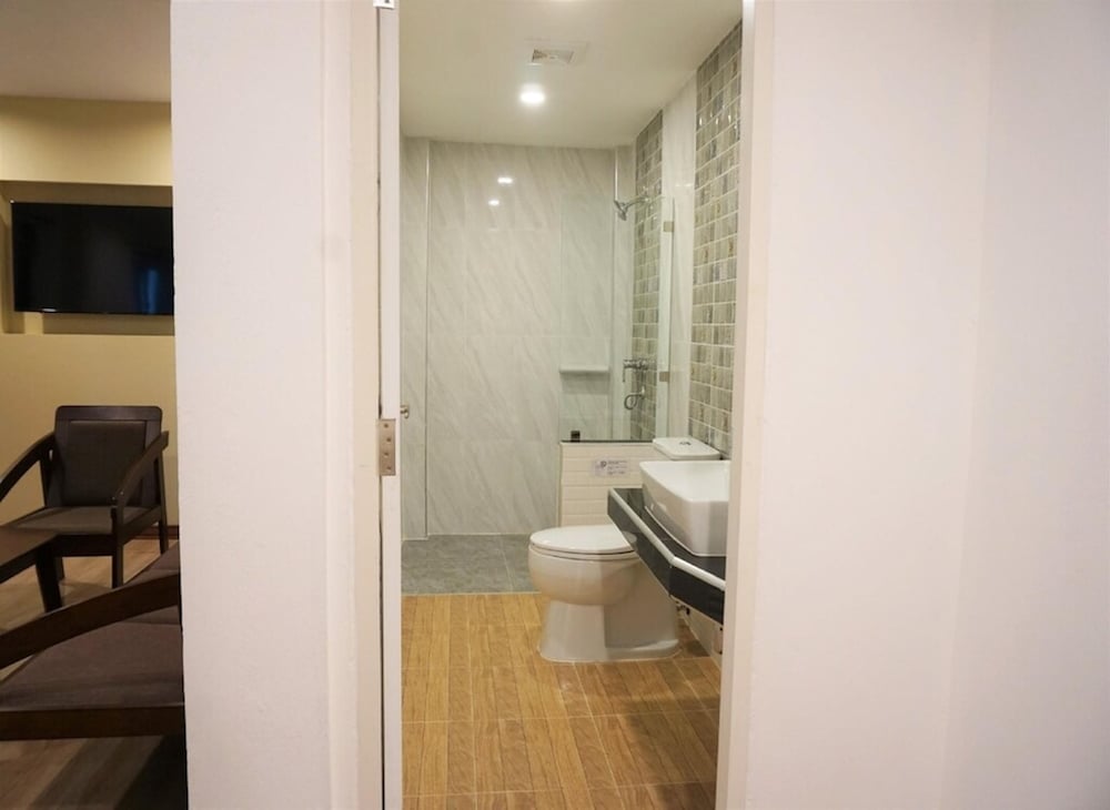 Lanna Haven Hotel 50/50