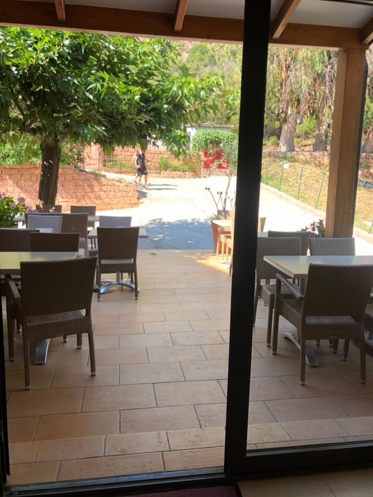 Hotel Corsica 34/50