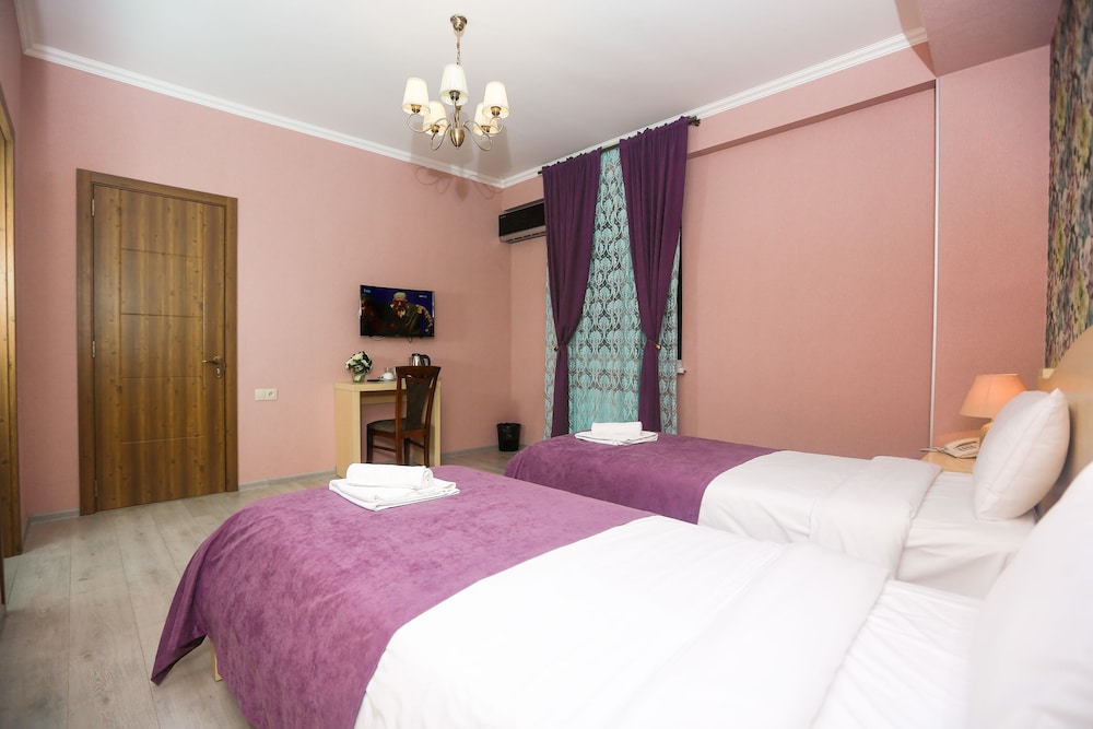New Metekhi Hotel 15/52