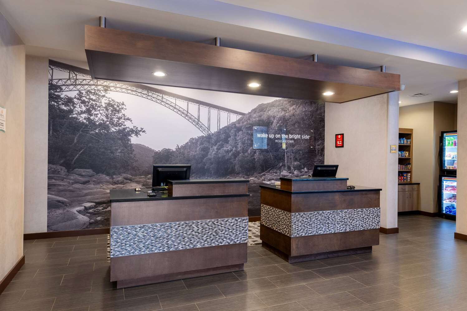 La Quinta Inn & Suites by Wyndham Morgantown 5/60