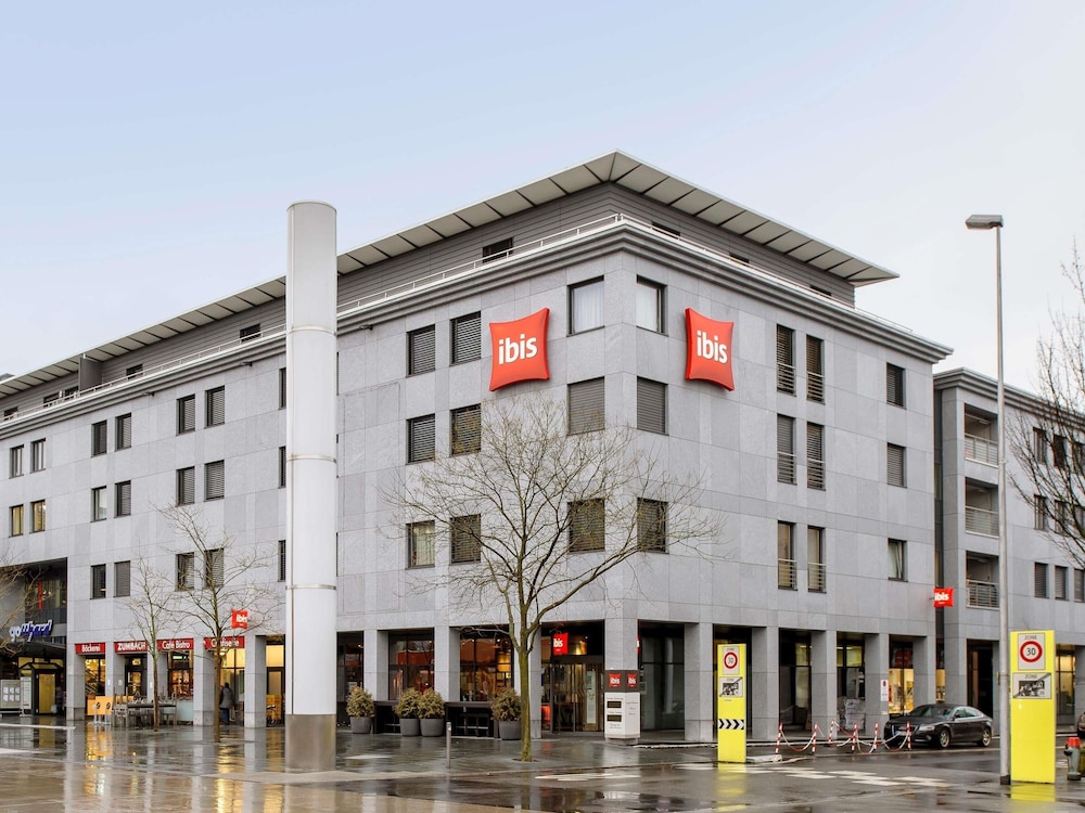 IBIS BAAR ZUG 3/48