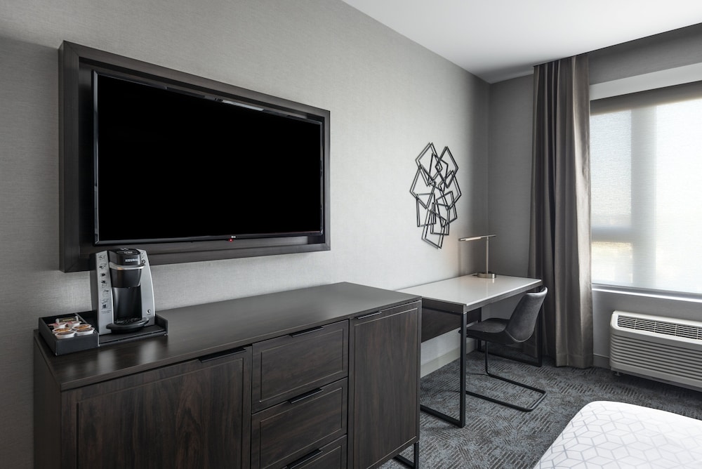 Staybridge Suites Boston Logan Airport - Revere 7/63
