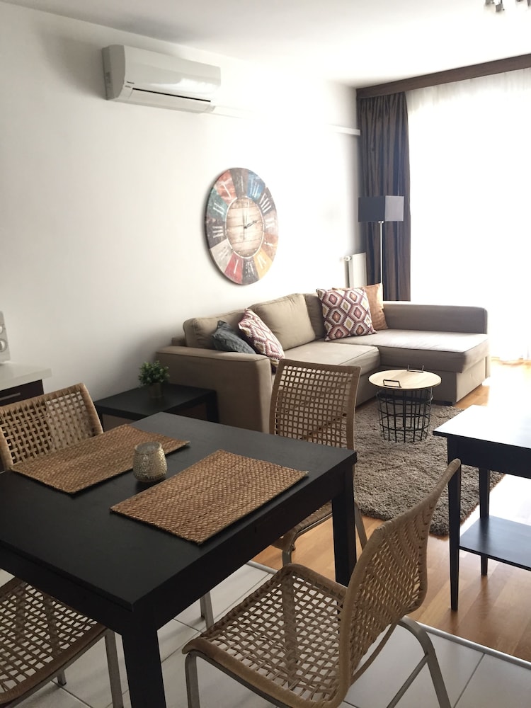 Quality Point Apartment 37/44
