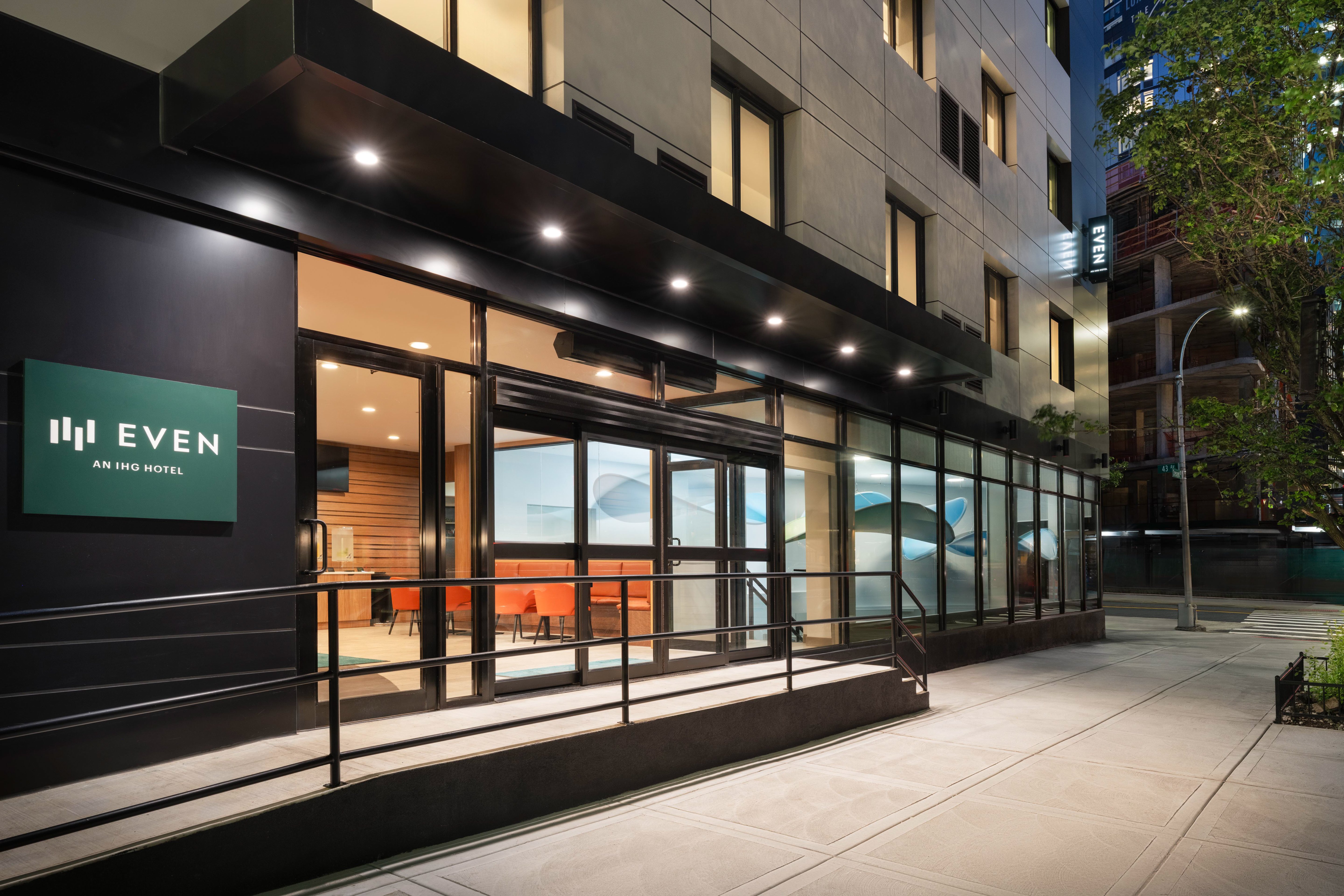 Even Hotels Long Island City New York 2/44