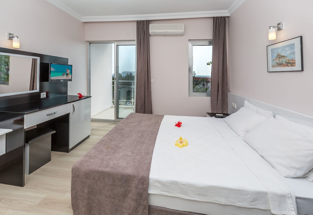 Habesos Hotel 15/50