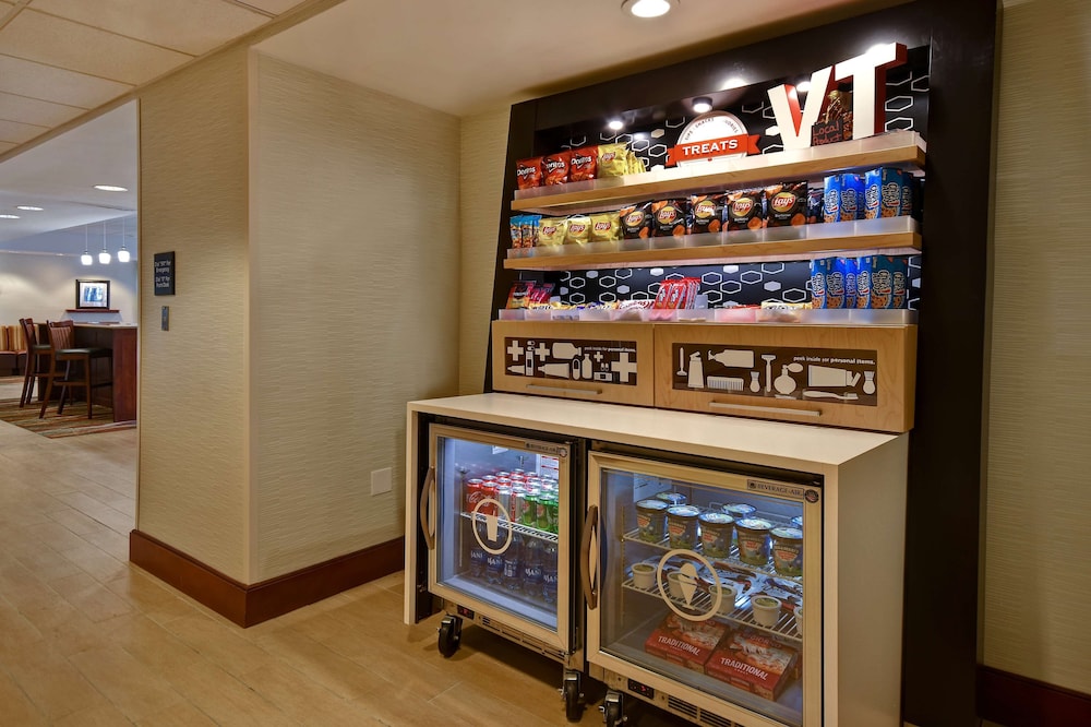 Hampton Inn White River Junction 45/81