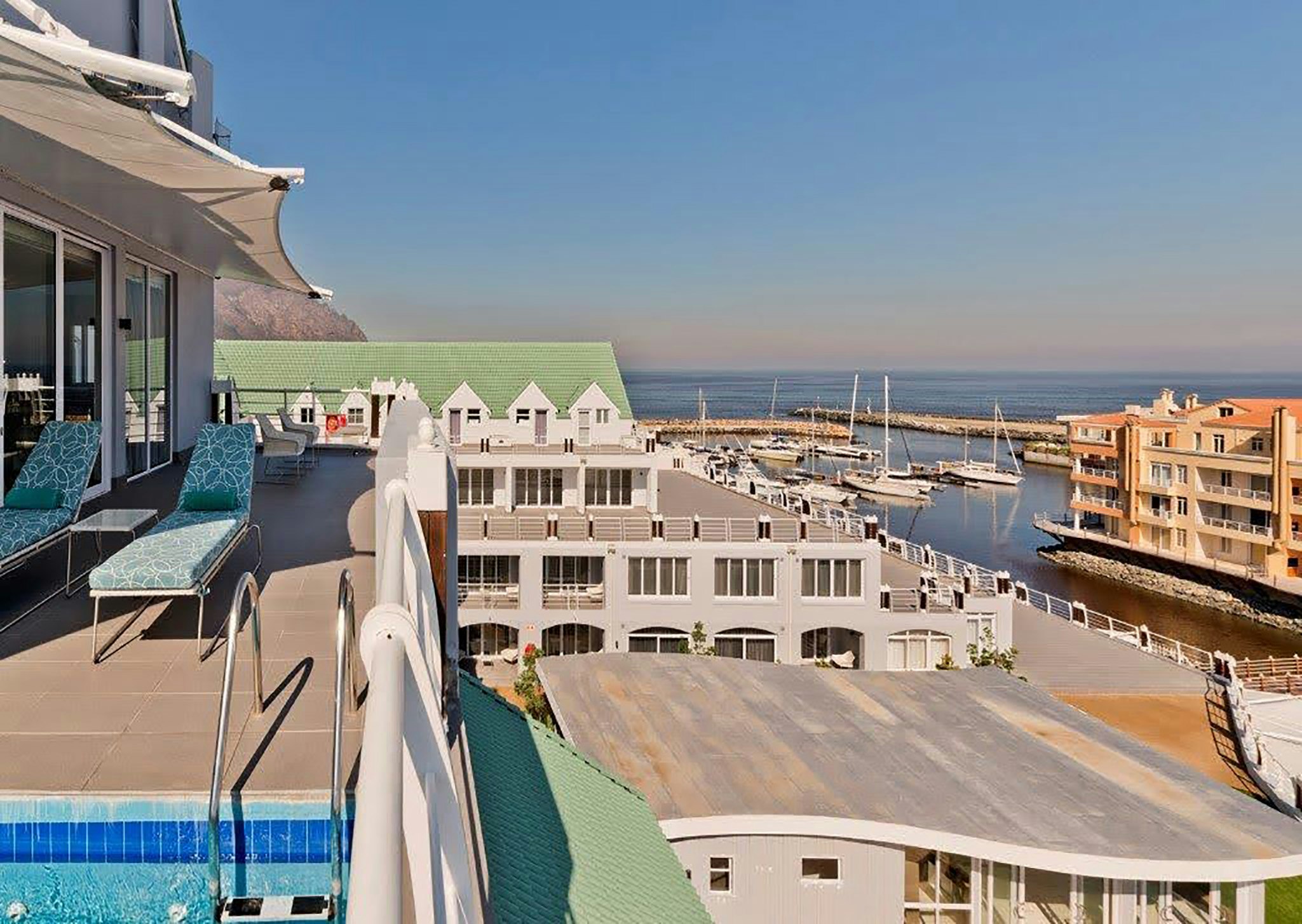 Krystal Beach Hotel 47/52