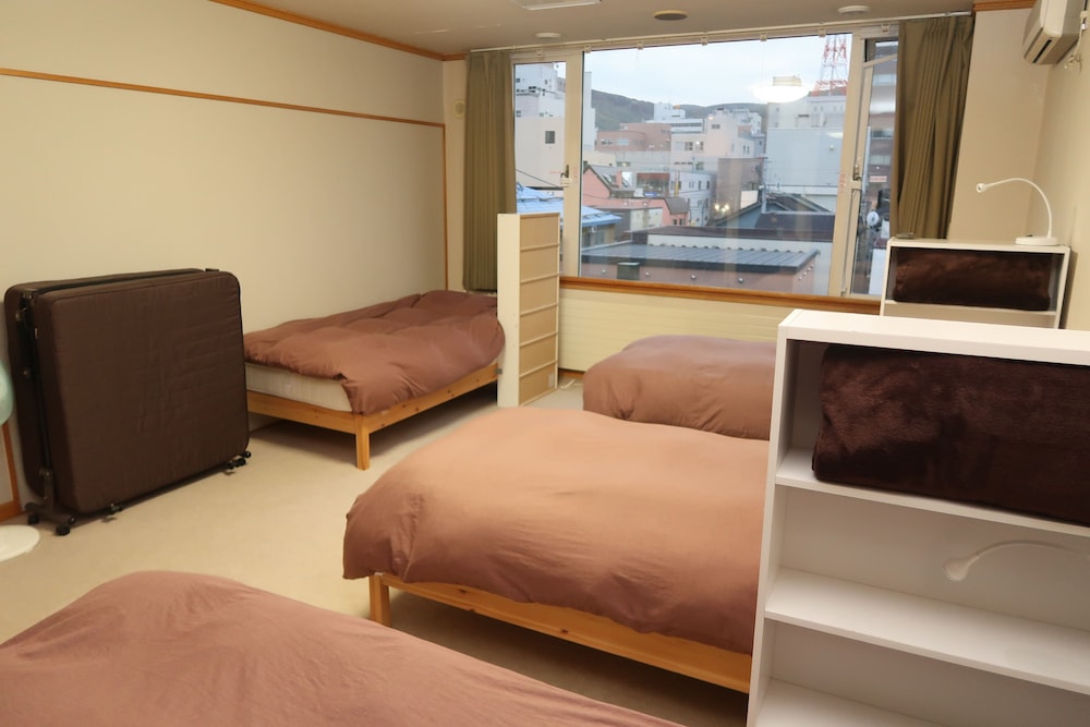 Tabino Sanpoyado Otaru Ekimae Guesthouse Ito Hostel 27/33