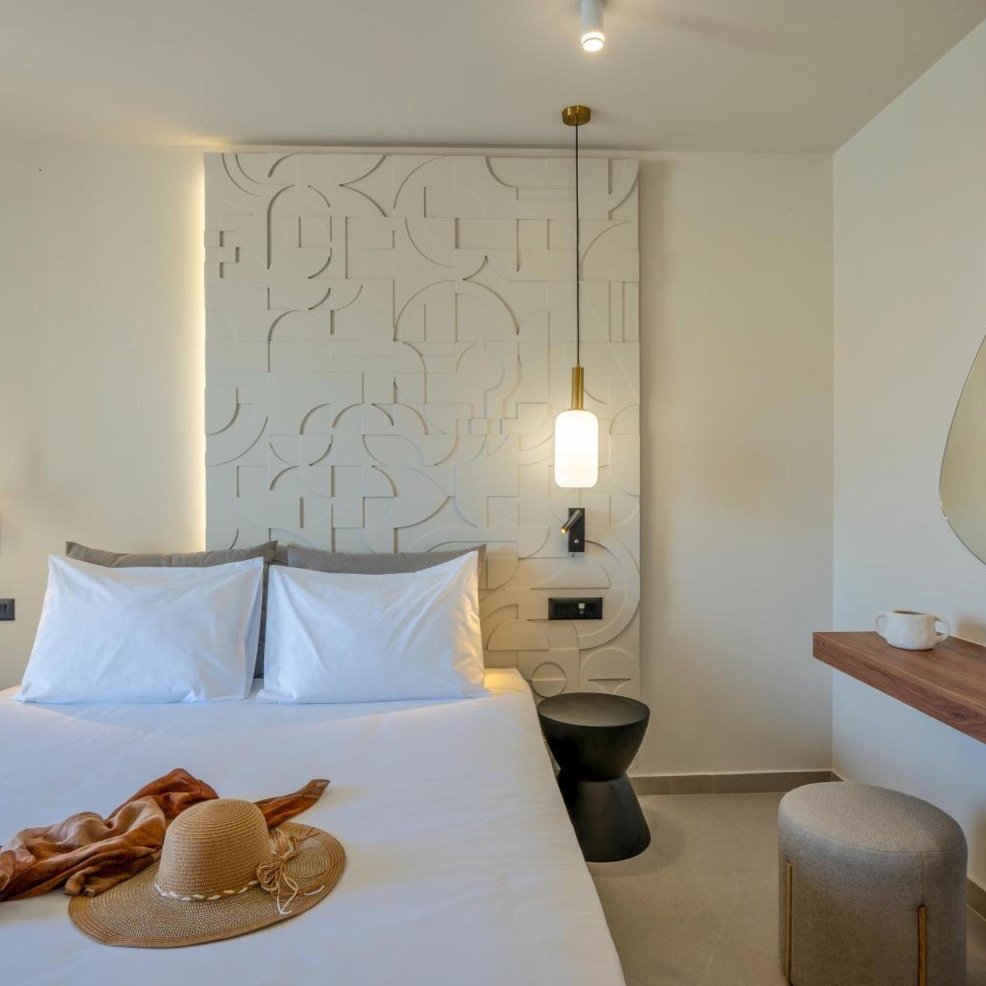 DOUBLE ROOM SUPERIOR SIDE SEA VIEW