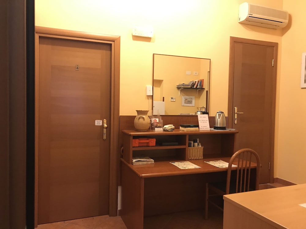 San Daniele Bundi House 36/37