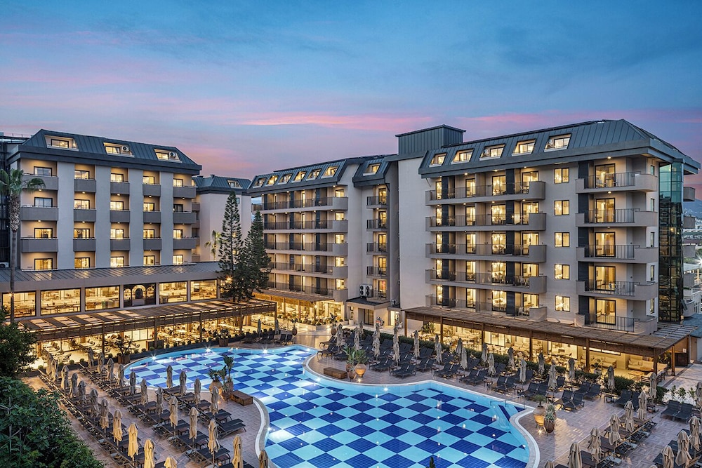Villa Sunflower Beach Hotel 2/50