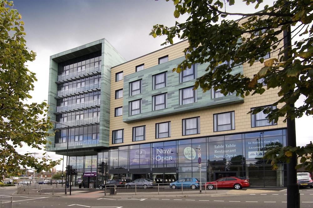 Premier Inn Doncaster Central (High Fishergate) 34/37
