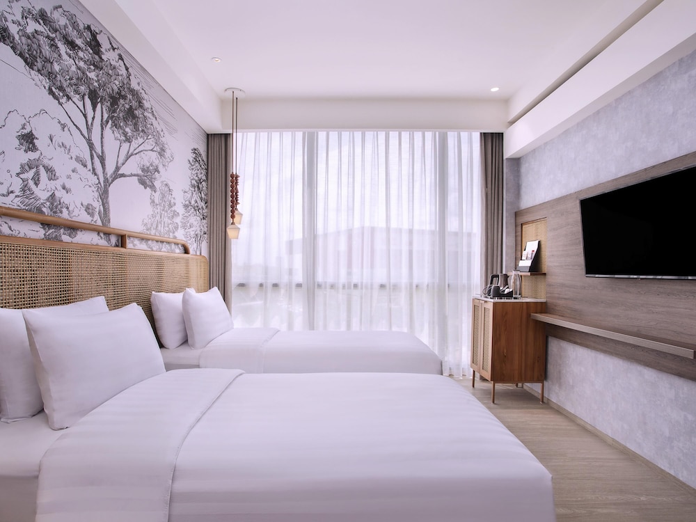 SUPERIOR, TWIN BEDS