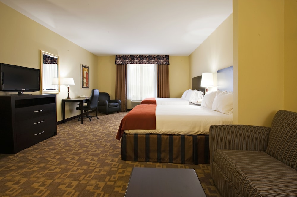 Holiday Inn Express Hotel Suites Snyder 16/54
