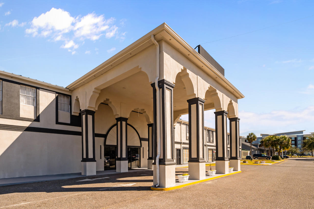 B&B HOTEL Jacksonville Airport 78/91