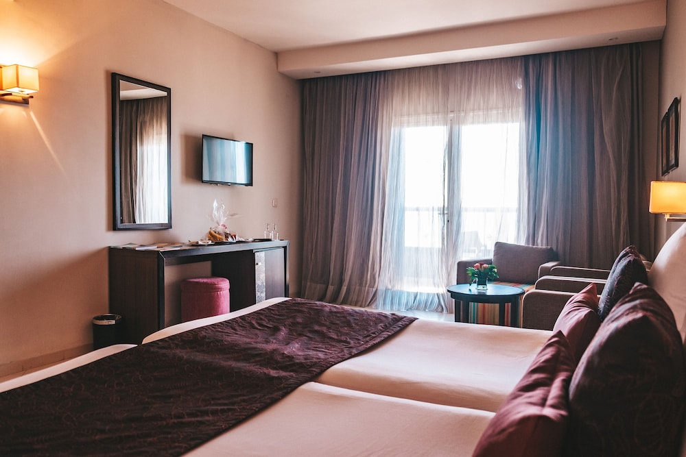 Hotel Rosa Beach 24/67