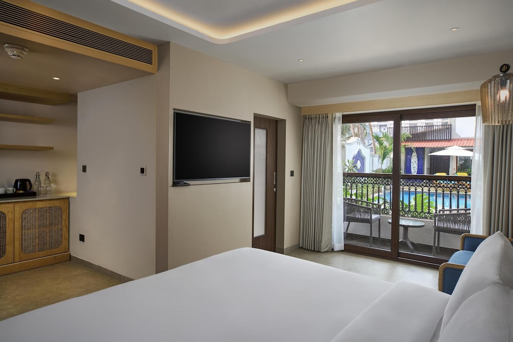 Radisson Goa Candolim Hotel 29/84
