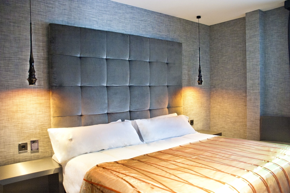 Sant Jordi Boutique Hotel 26/69