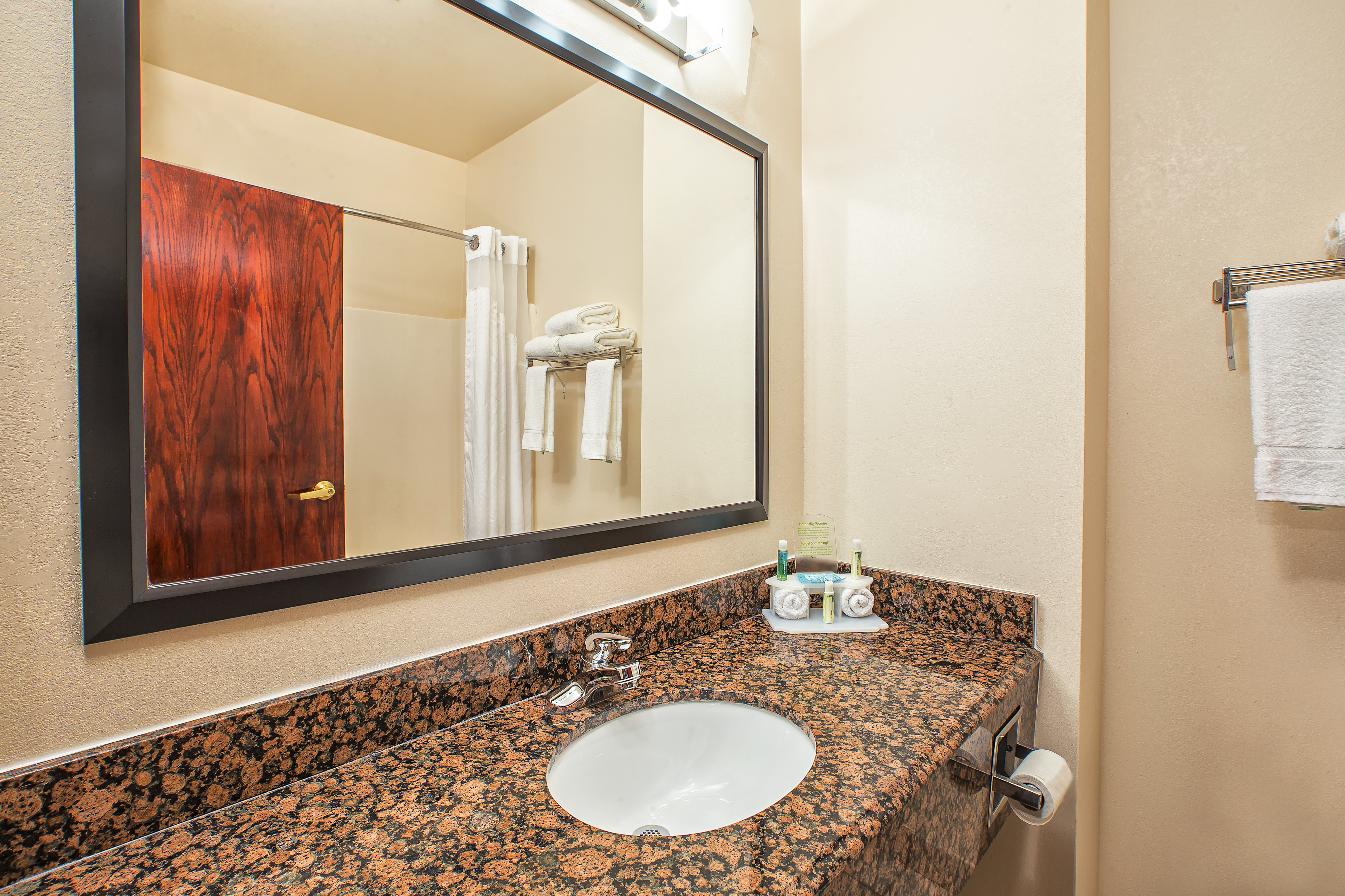 Holiday Inn Express Hotel And Suites Marysville 71/75
