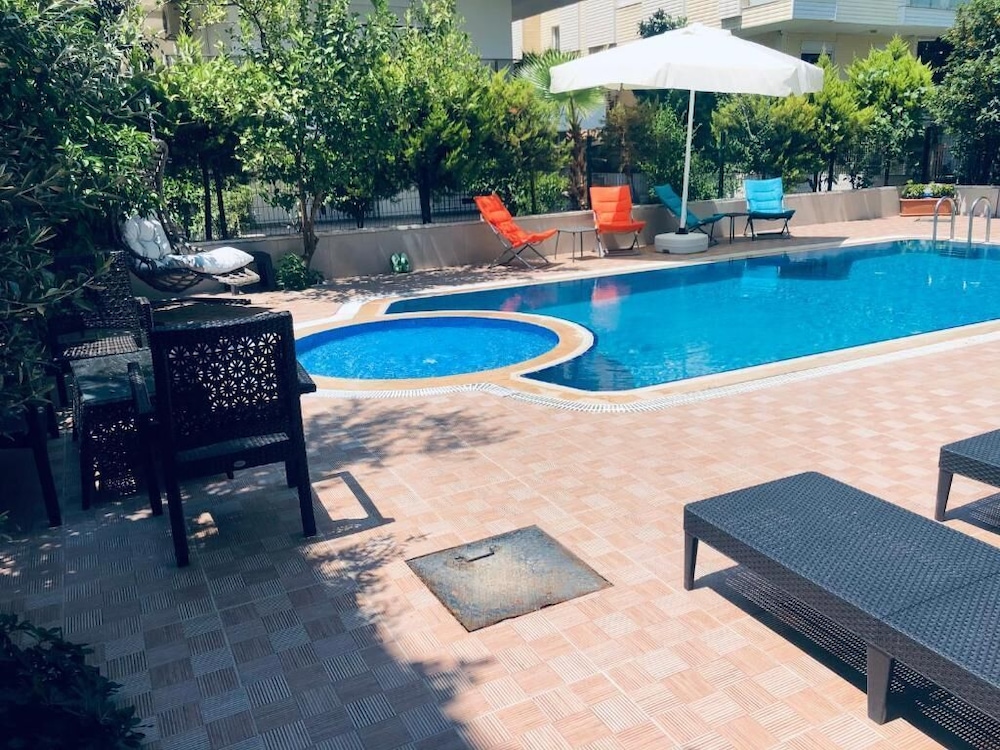 Ale Park Hotel 74/80