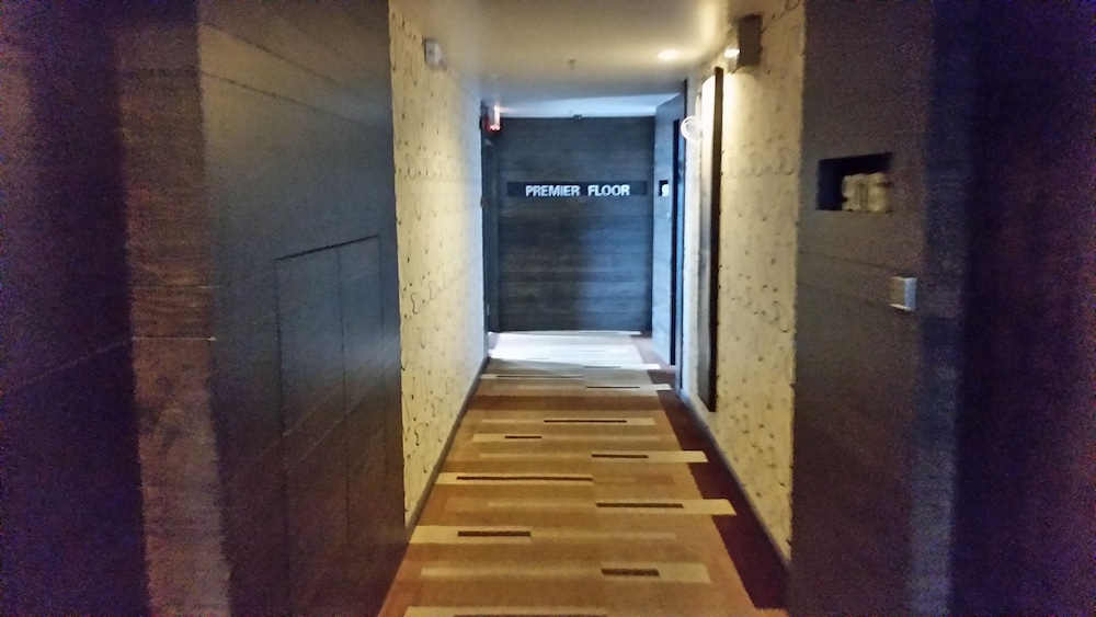 MB Hotel 30/47
