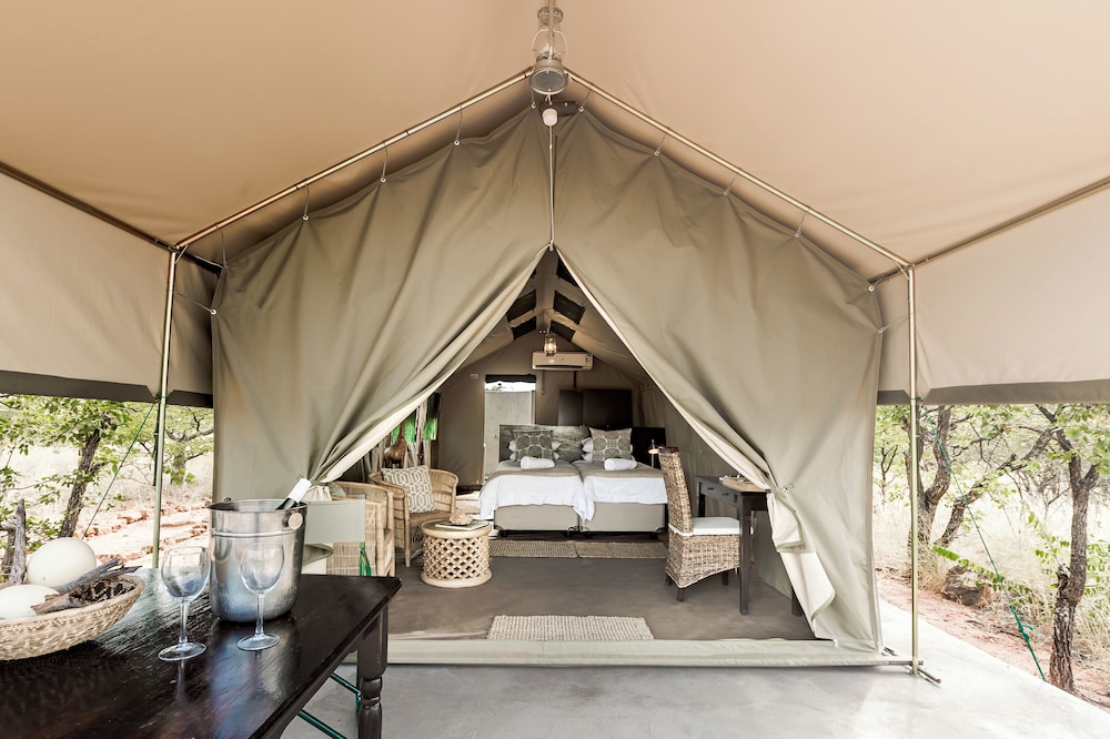 Mopane Bush Lodge 8/34