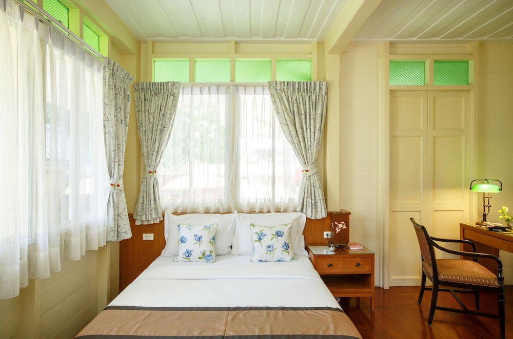 Baan Dinso Hostel 46/51