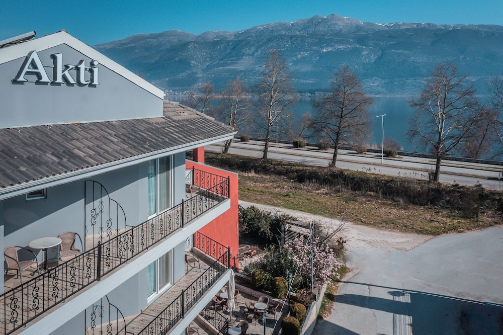 Akti Hotel 5/66