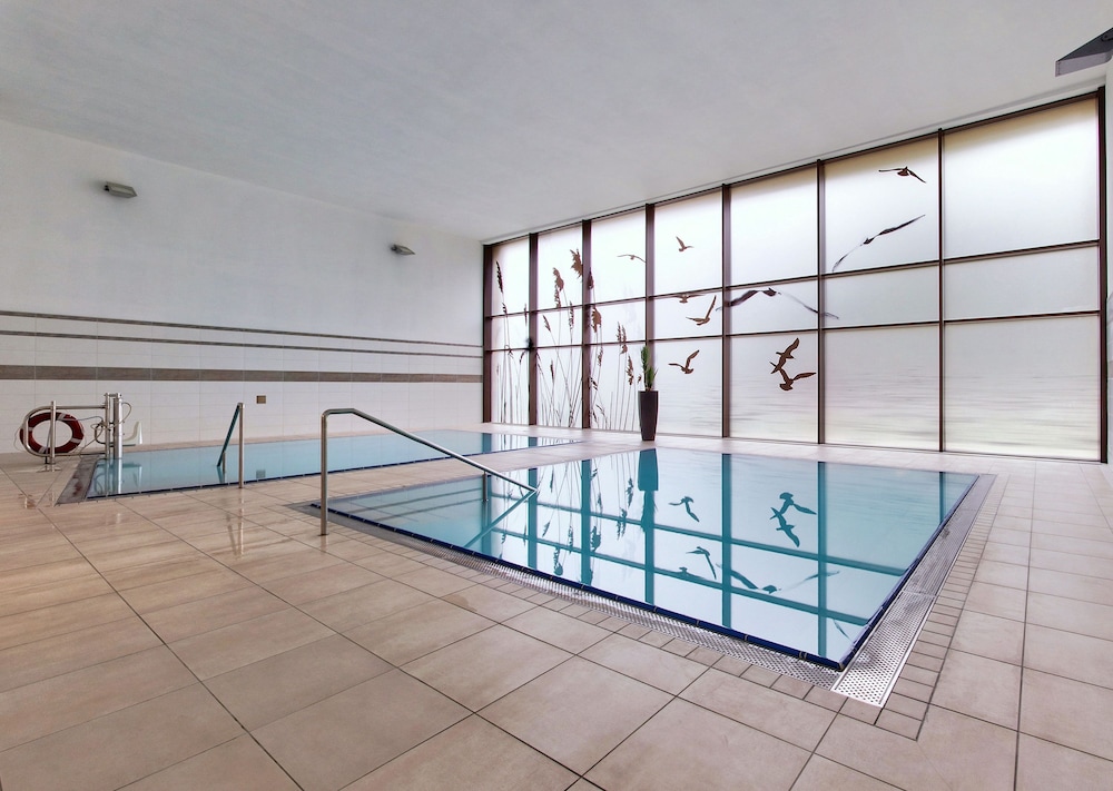 Spa Hotel Splendid Formerly Balnea Splendid Hotel 28/50