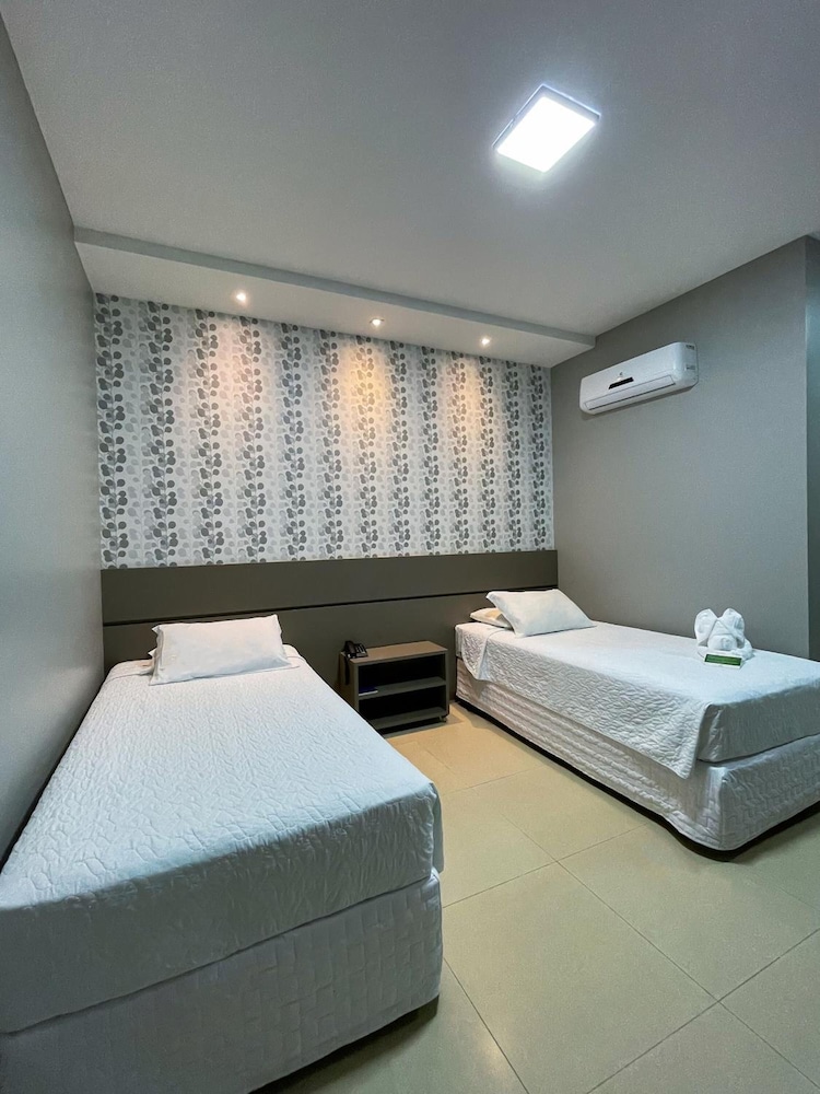 HOTEL MANDINO 41/66