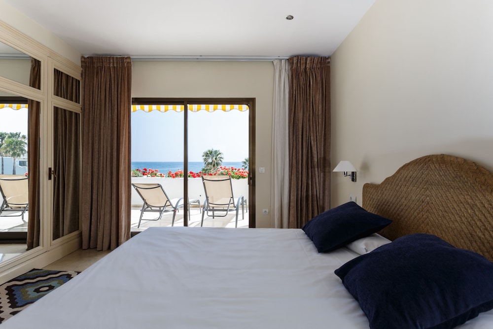 Coral Beach Aparthotel 19/77