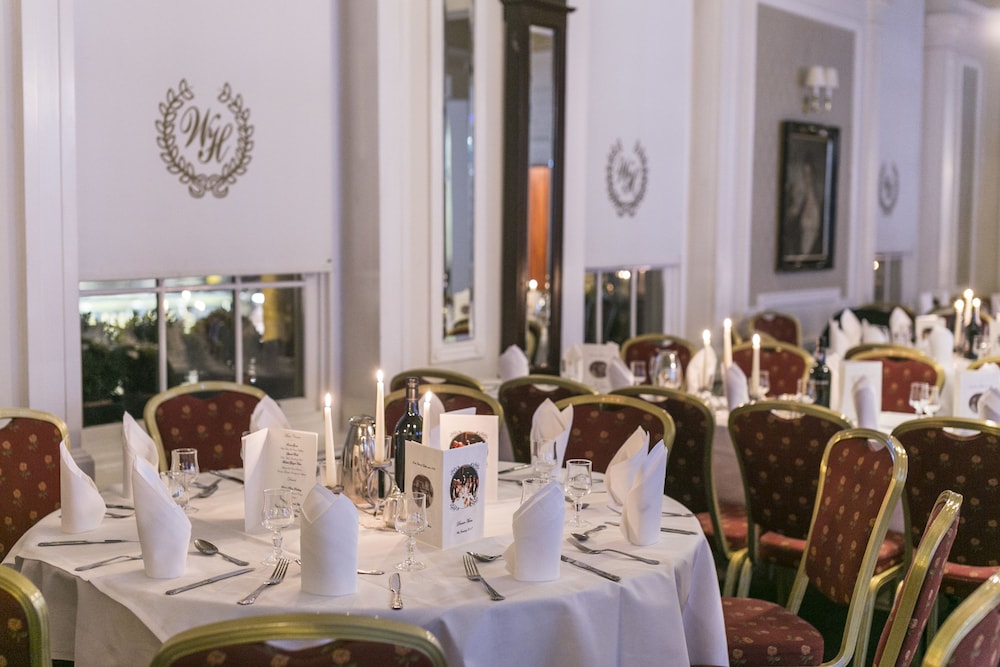 Wynns Hotel 19/33