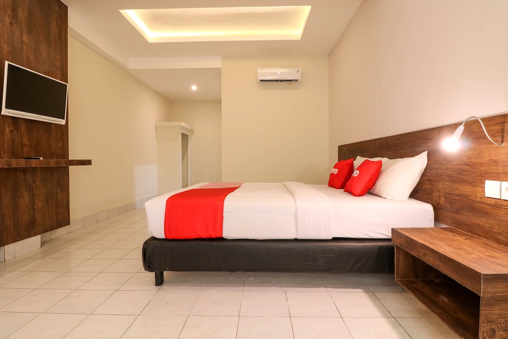 OYO 1384 Pulau Bali Hotel 11/29
