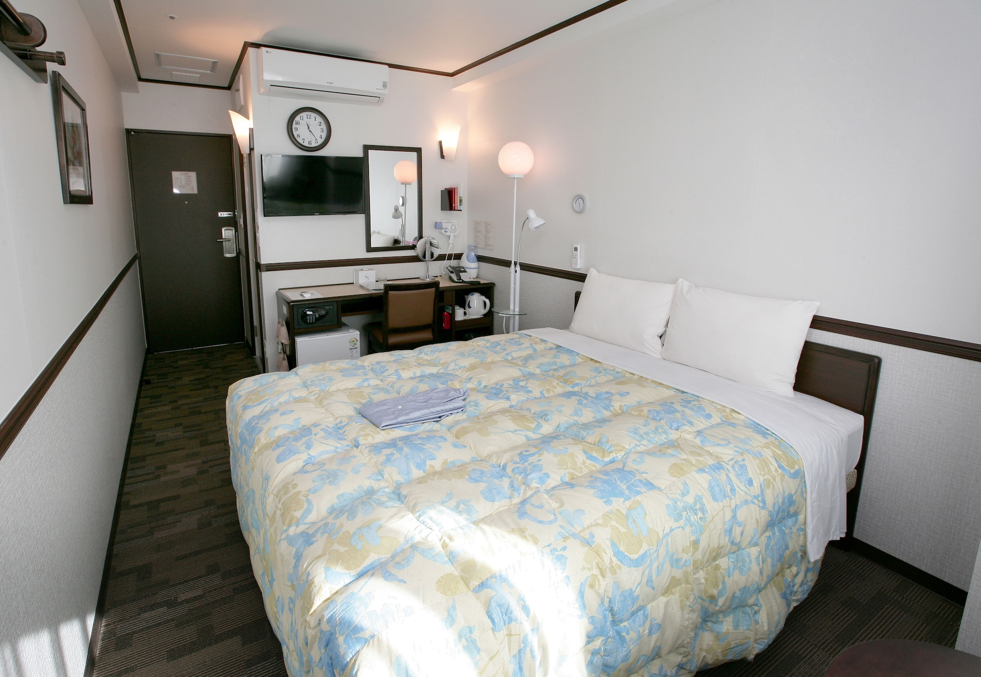 Economy, Double Bed, No Parking
