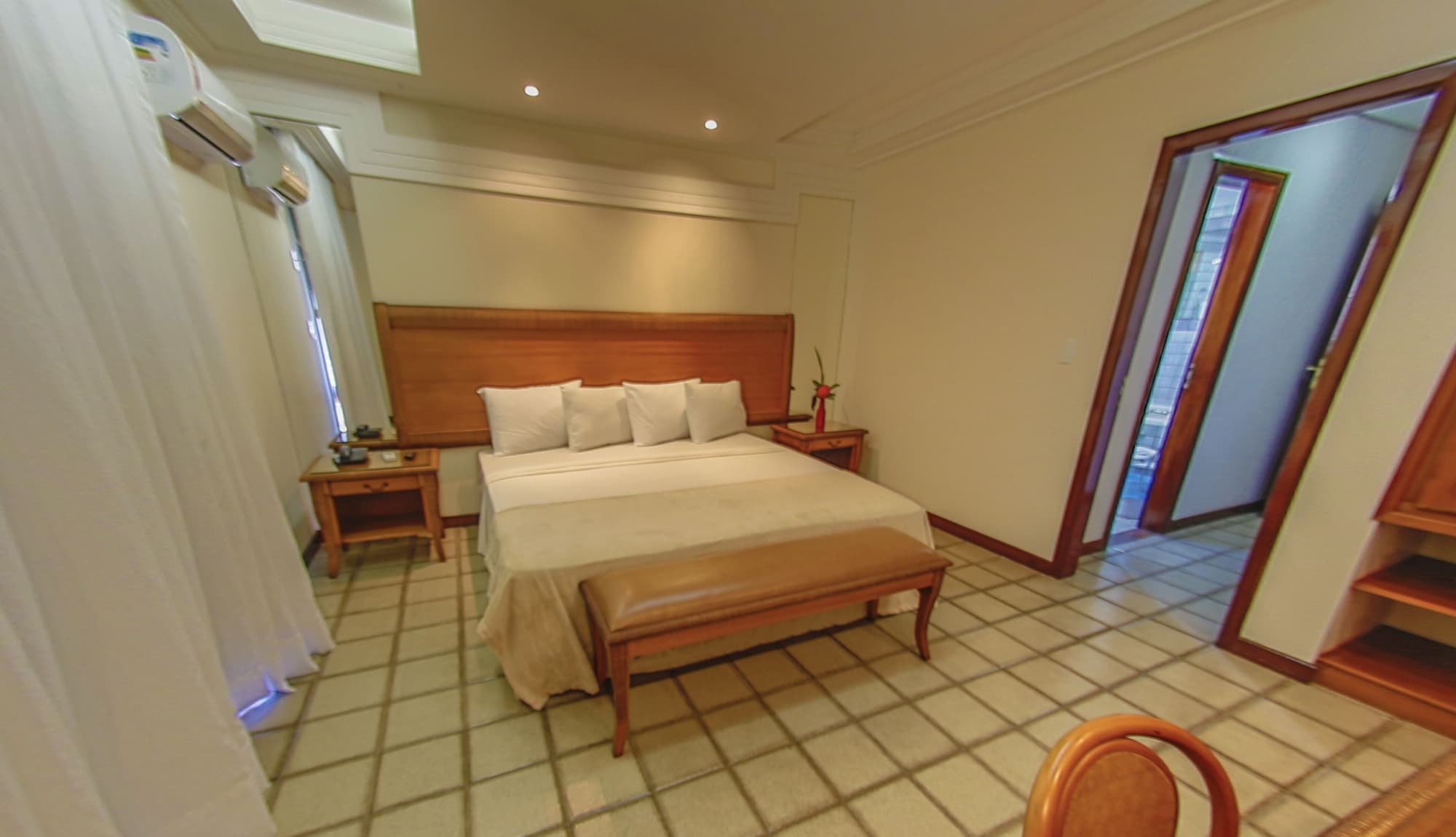 PRESIDENTIAL, DOUBLE BED