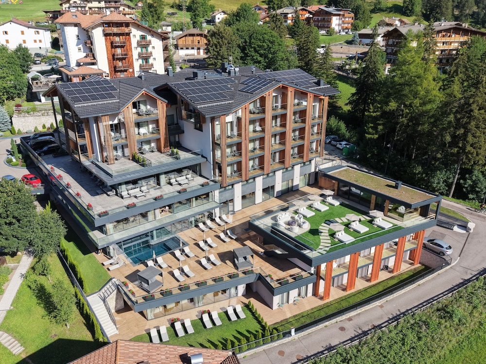 Hotel Ciampedie 8/52