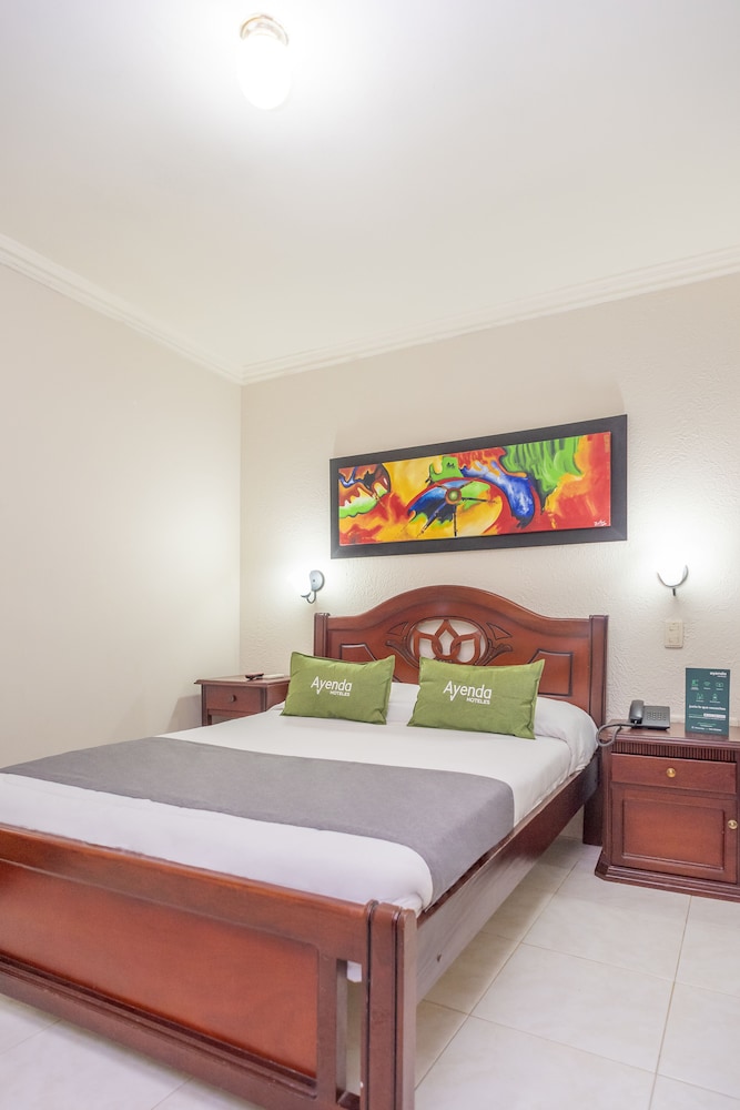Hotel Costa Linda 6/33