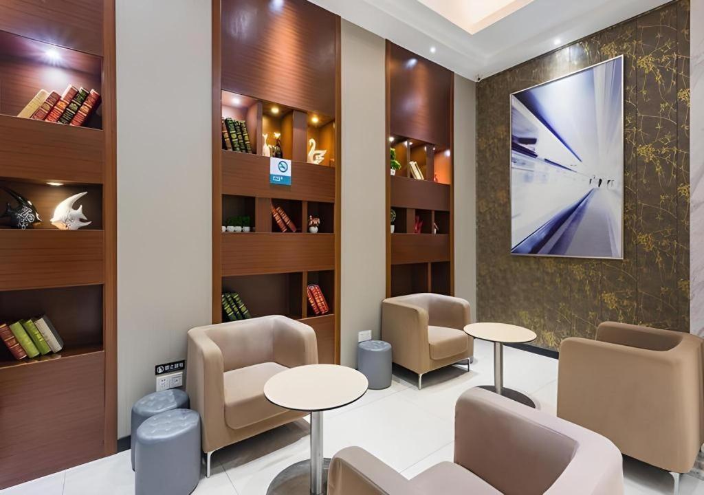 City Comfort Inn (Guangzhou Tianhe Tangxia Exhibition Center) 45/63