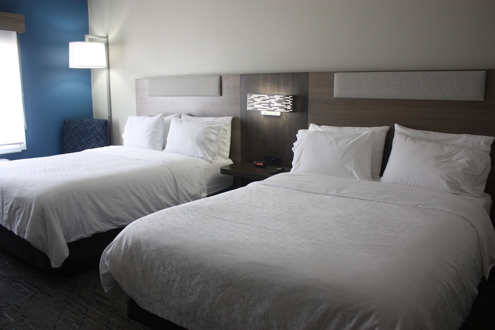 غرفة قياسية، Holiday Inn Express Hotel & Suites Shamrock North 3/9