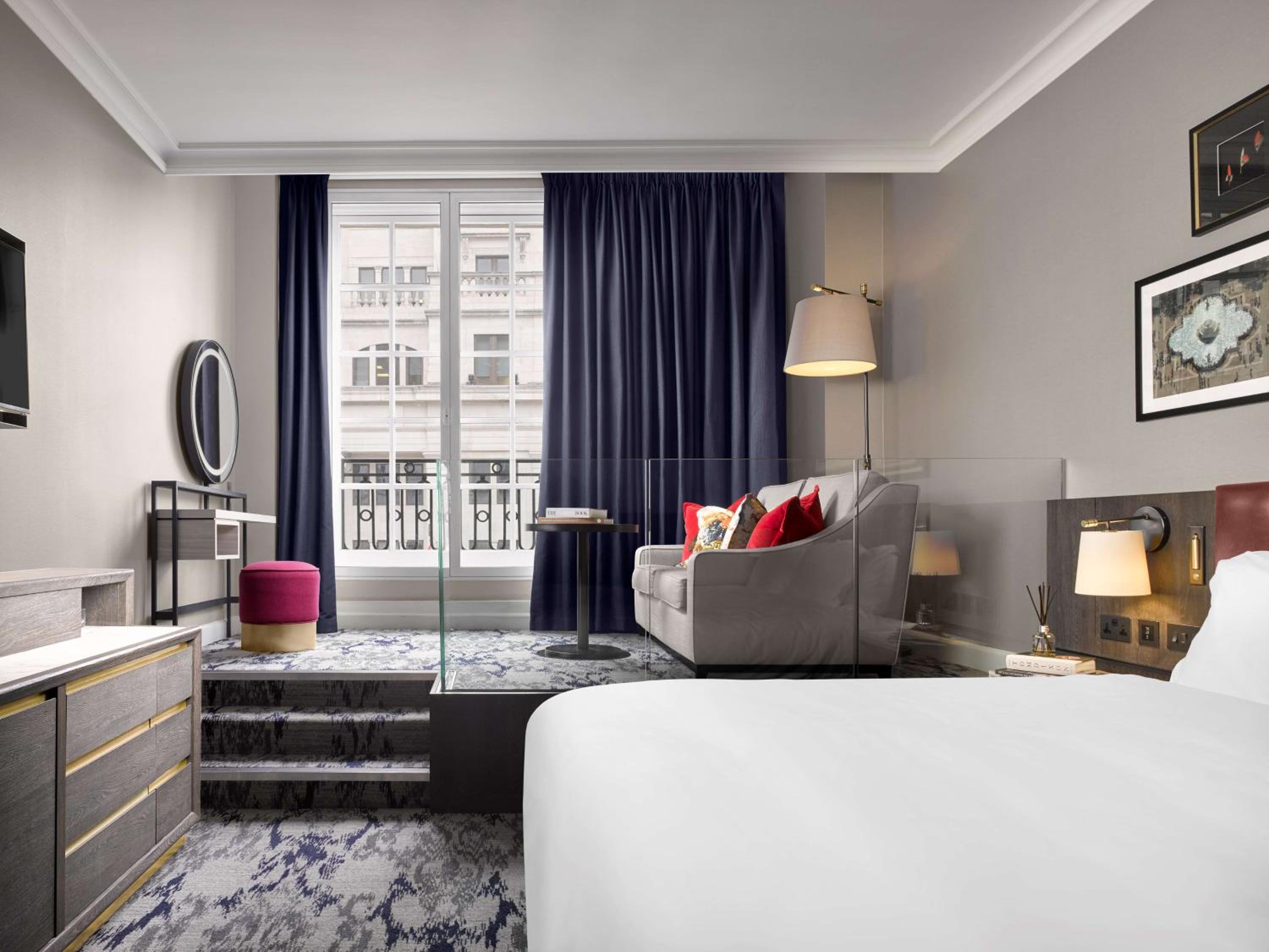 St James, Premium, King Bed