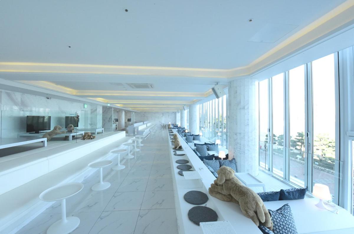 HOTEL 1 34/55