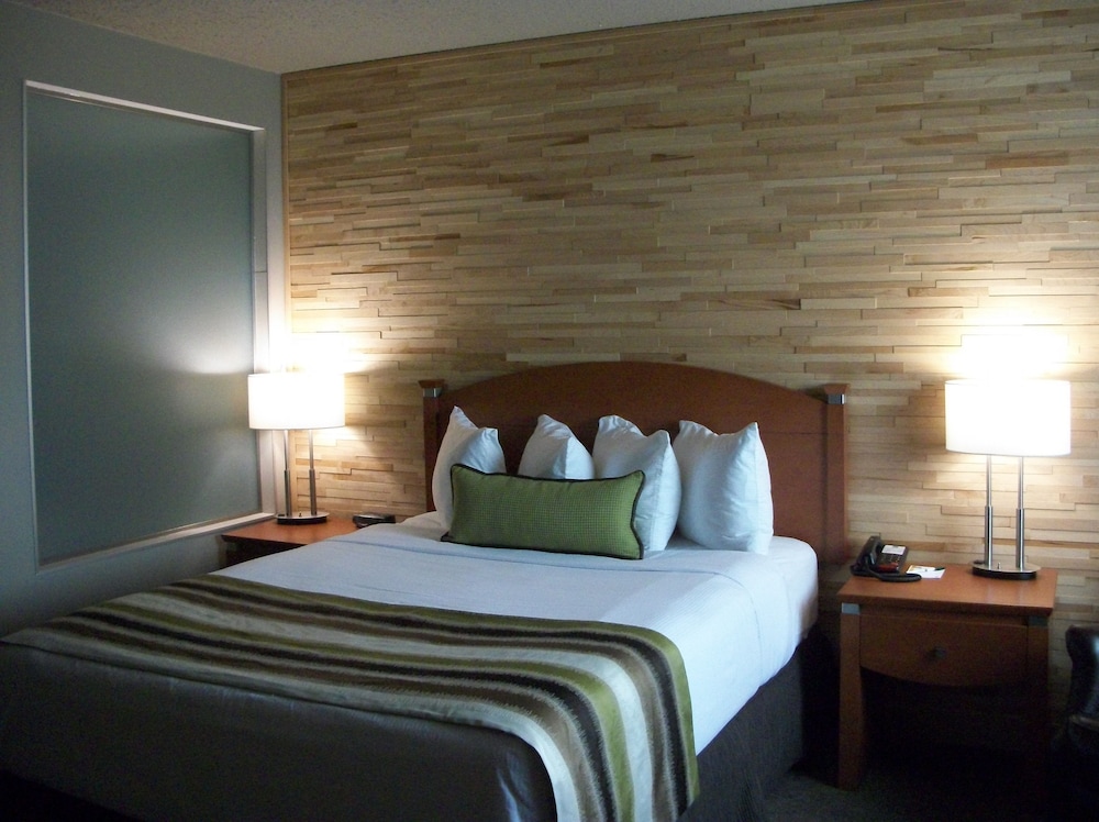 Quality Inn Rouyn-Noranda 19/51